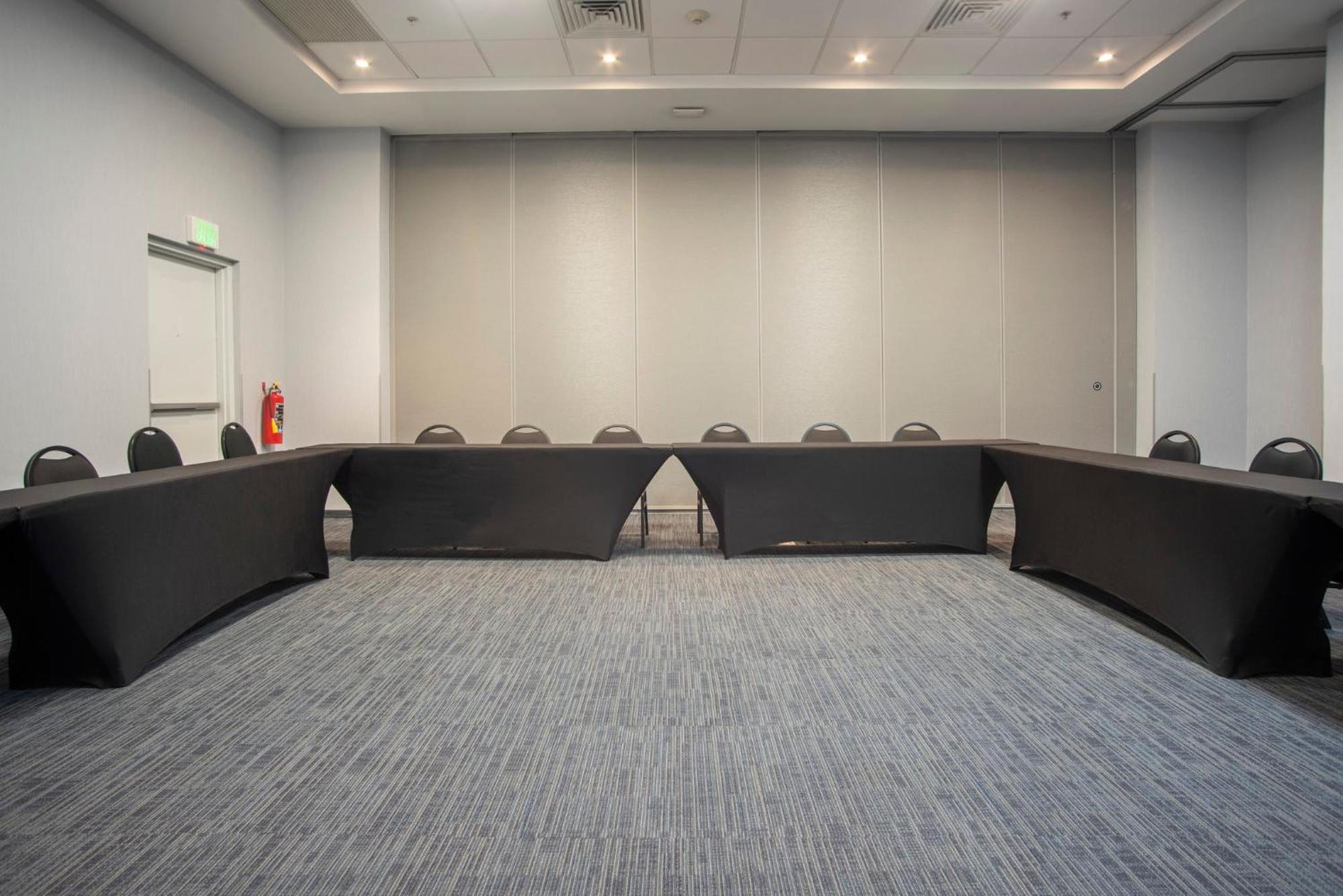 Express Guadalajara Iteso By Ihg Hotel Zapopan