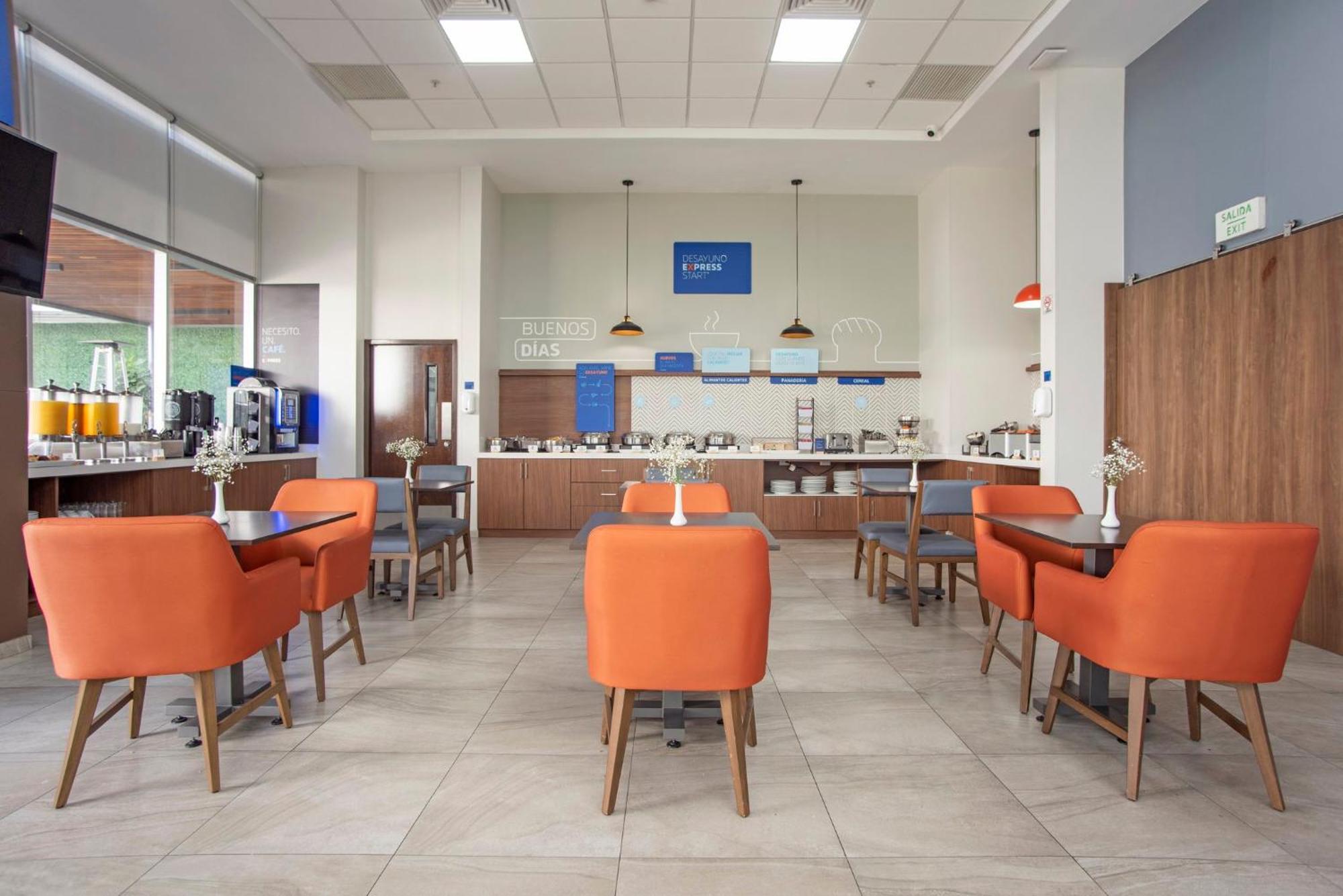 Express Guadalajara Iteso By Ihg Hotel 3*